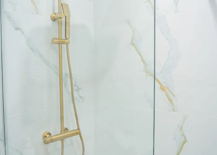 Prestigious 2p - 10 Min Near Beaches - Air Conditioning - Garage * Антиб