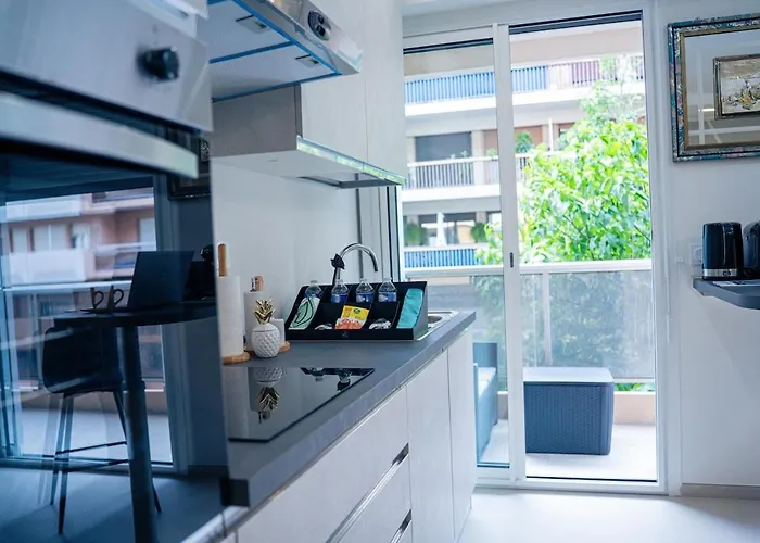 Prestigious 2p - 10 Min Near Beaches - Air Conditioning - Garage Антиб